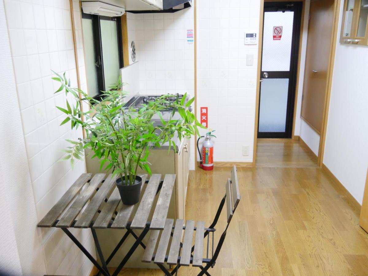 Le Petit Tokyo Hotell Exteriör bild